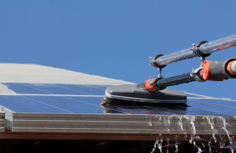 À quelle fréquence faire la maintenance de panneaux photovoltaïques ?, Martigues, THOMAS WINOCK ENTREPRISE