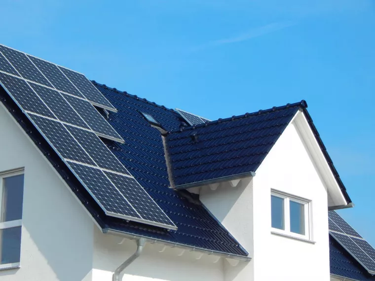 Quels panneaux photovoltaïques pour ma maison ?, Martigues, THOMAS WINOCK ENTREPRISE
